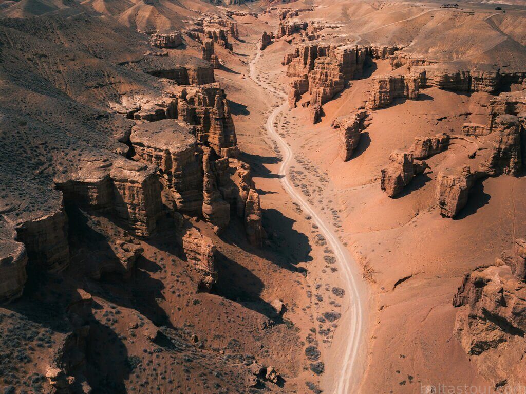Kazakhstan Tour: Charyn Canyon